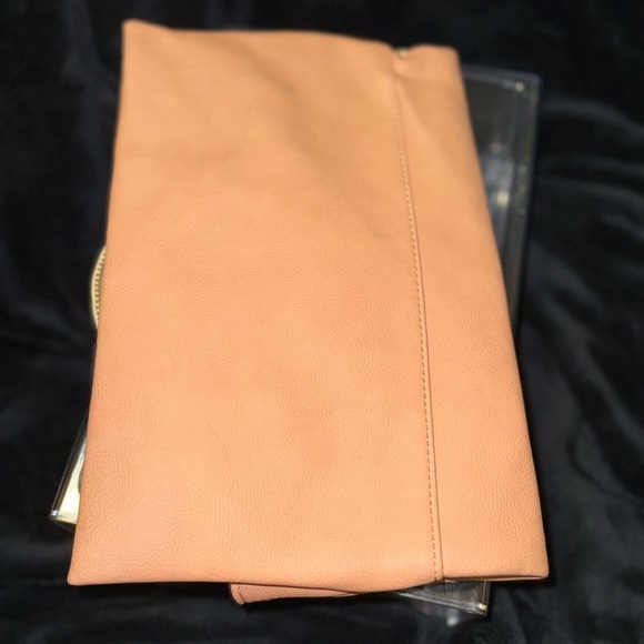 Anthropologie Coral Clutch with Gold Ring - Picture 3 of 12